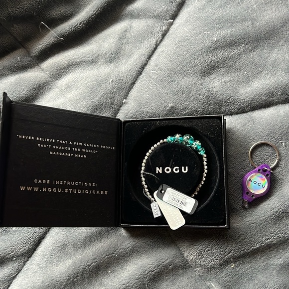 Nogu Studio Firefly Stretch Bracelet Glows! - Picture 4 of 5